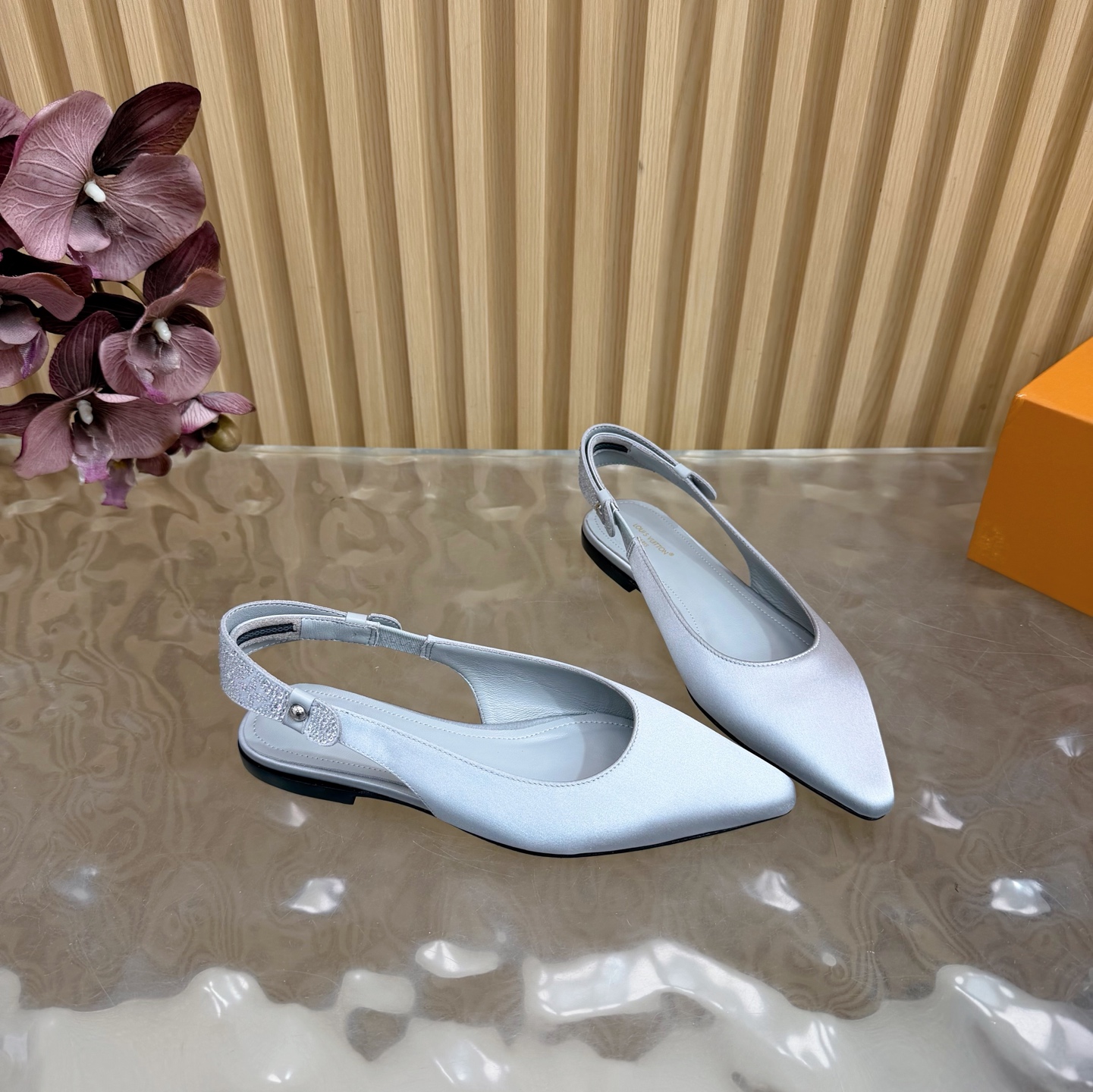 Women's high heels